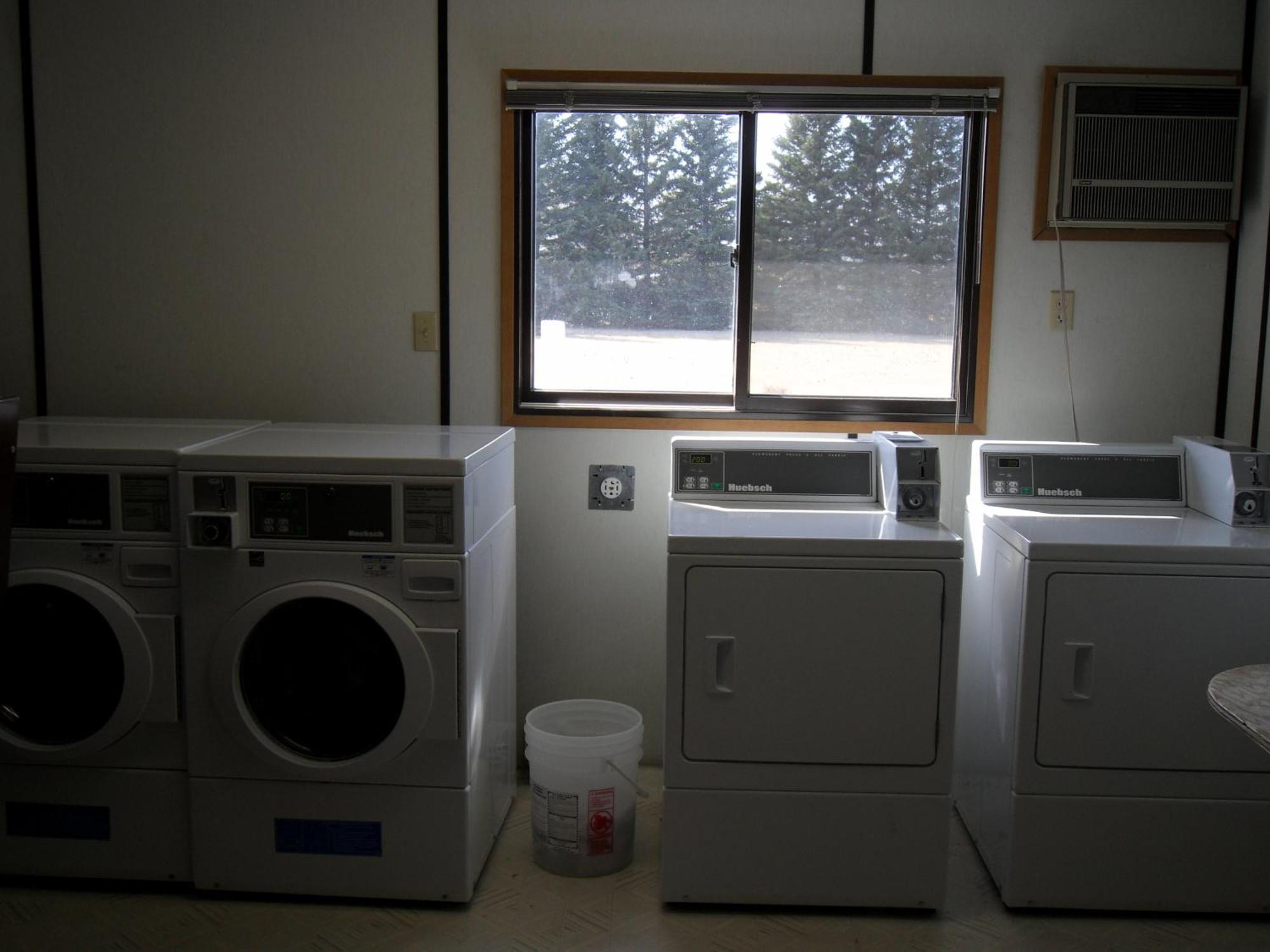 Westway Inn Motel Neepawa 외부 사진