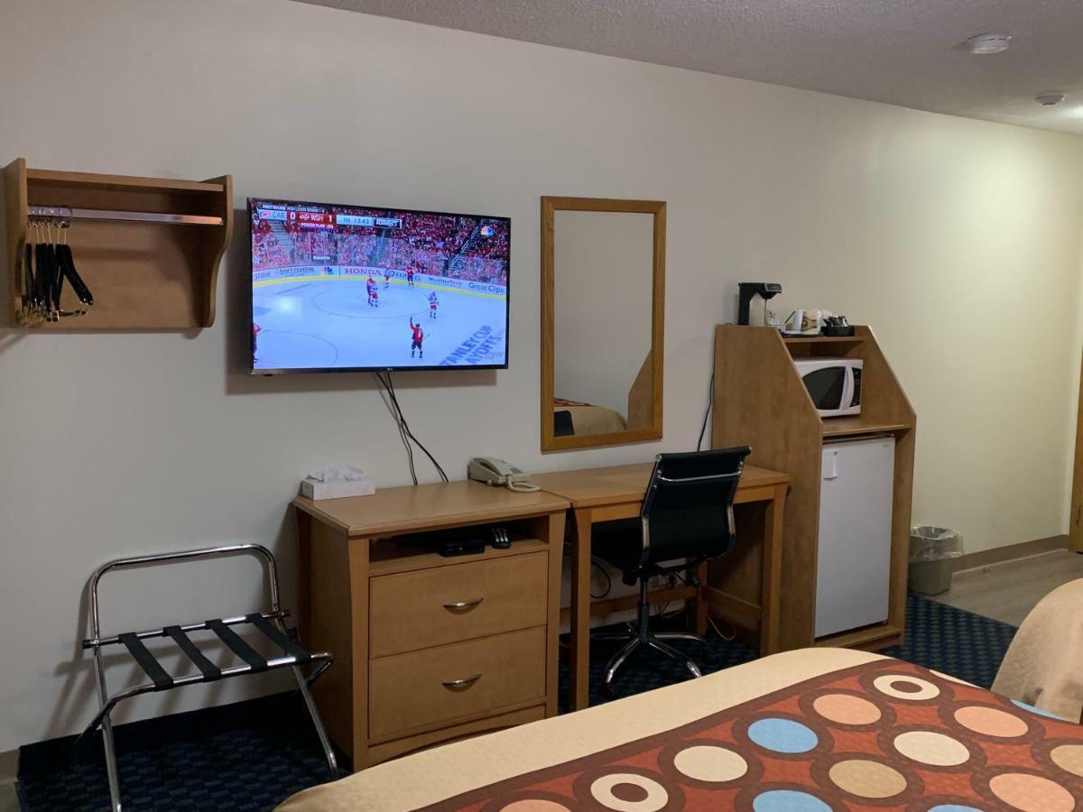 Westway Inn Motel Neepawa 외부 사진