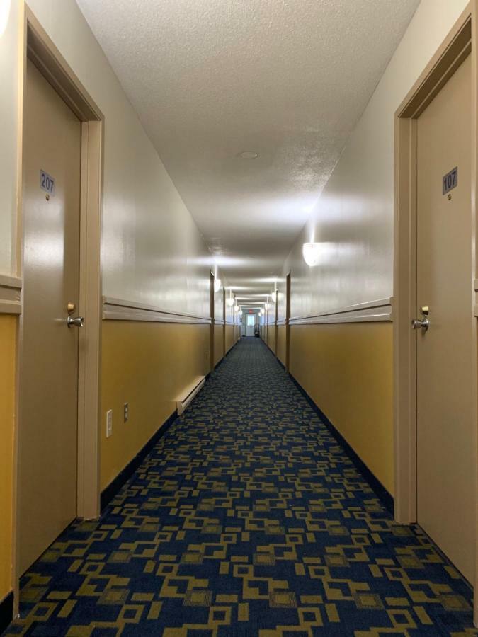 Westway Inn Motel Neepawa 외부 사진