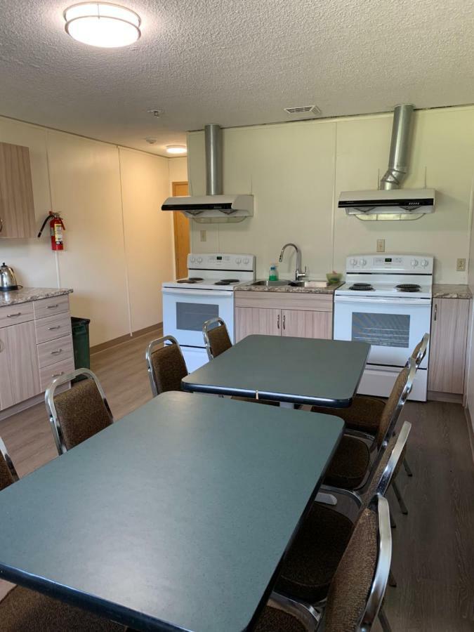 Westway Inn Motel Neepawa 외부 사진