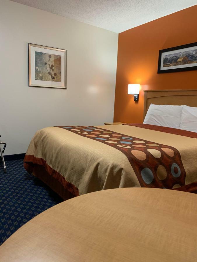 Westway Inn Motel Neepawa 외부 사진